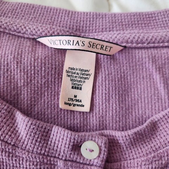 Victoria's Secret pajama set - Picture 4 of 6